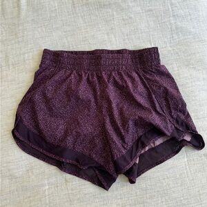 Athleta mesh racer running short - small